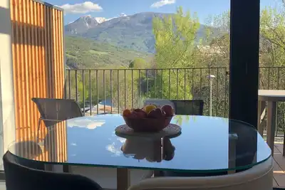 Image de Beau T2 neuf avec vue superbe sur les montagnes