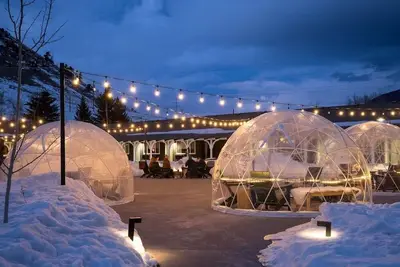Image de Relax in Comfortable Room w\/ Modern Amenities at Rustic Jackson Hole Lodge
