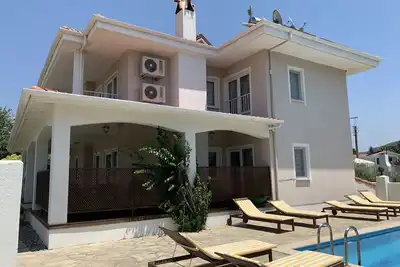 Image de Villa Kotare - A 6-Bedroom Villa Split Into 2 Units - 10% Discount On 2025 Stays