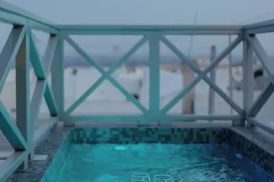 Image de Argyro's Io: Panoramic house with jacuzzi.
