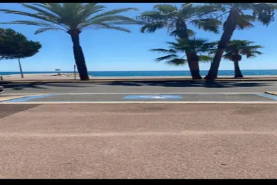 Image de Studio - 2 minutes de la mer - Hippodrome Cagnes sur mer