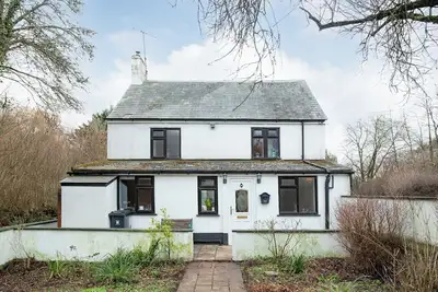 Image de 3 chambres à coucher à Weycroft, near Axminster