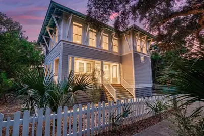 Image de The Royal Tern. Gorgeous Cape Fear Station Home Near the Ocean