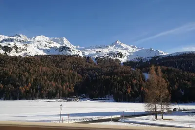 Image de Appartement de vacances Sils im Engadin \/ Segl pour 1 - 4 personnes avec 2 chambres Ă coucher - Appa