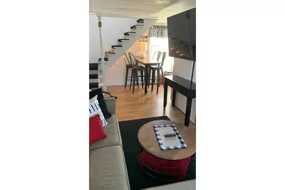 Image de Amazingly Convenient Campus Guesthouse. So close to downtown and campus!