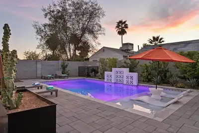Image de Freshly Renovated Midtown Phoenix Retreat with Pool