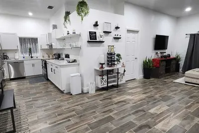Image de Your home away from home!