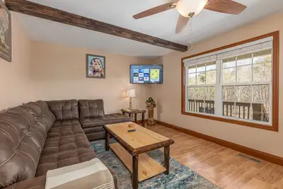 Image de Smoky Mountain Abode - #CanPie Rancher#