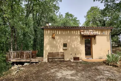 Image de Gîte authentique avec piscine partagée
