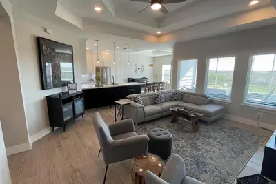 Image de New build on Quiet Wildlife Preserve -37 Val