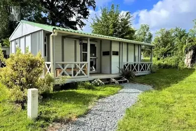 Image de Chalet Confort 3 chambres 35m² avec Terrasse semi-couverte 17m² + Tv 6 personnes