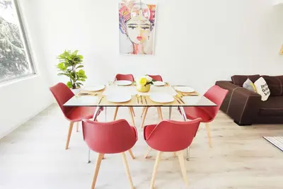 Image de Beautiful Apt steps to Condesa. 4Beds +Parking