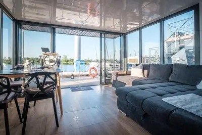 Image de Hausboot für 6 Gäste mit 52m² in Kinrooi