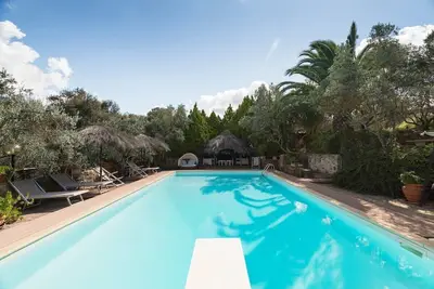 Image de Casa Conti di Sotto, Villa con solarium e  idromassaggio - mare-spa-piscina. gym