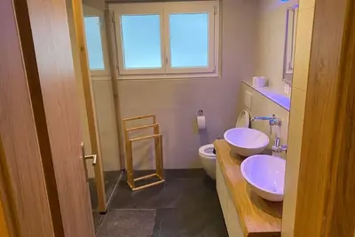Image de Appartement de vacances Schattenhalb pour 1 - 10 personnes avec 4 chambres Ă coucher - Appartement d