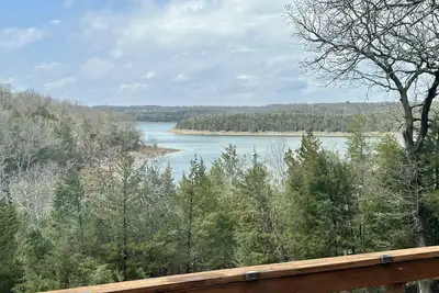 Large Home on Bull Shoals Lake with Core Lake Access