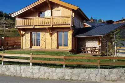 Image de Charmant chalet Maya 7 personnes Meublé de tourisme 3*