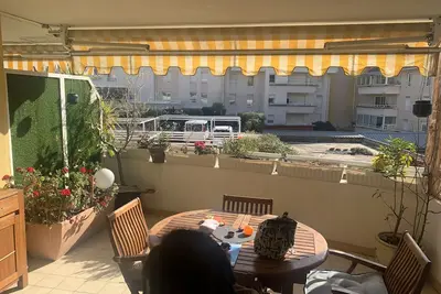 Image de Appartement agréable dans résidence avec  piscine
