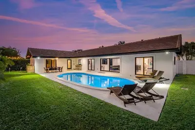 Image de Stunning Paradise! Steps from the Beach+Pool+Golf