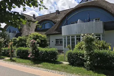 Image de Wellness Residence Zingst Baltic Sea apartment 10 with large south-facing balcony