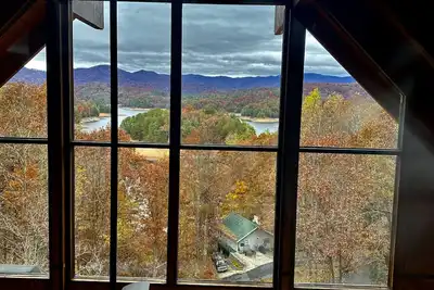 Image de Smokey View Retreat - The name says it all