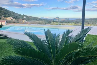 Image de Nouvelle maison, piscine privée, vue mer. (2 chambres, 1 lit d'appoint)