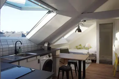 Image de Studio rénové sous comble