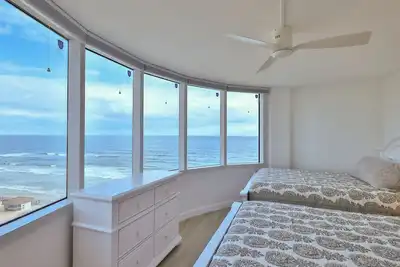 Image de Seaside Paradise Awesome Beach 2br Condo, Oceanview, Pool, PeckPlaza 11nw