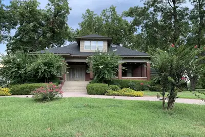 Image de Discover Dardanelle charm, steps away from Arkansas River