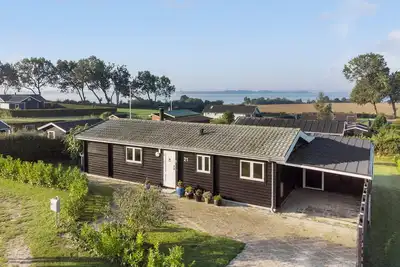 Image de Magnifique maison à Bogø By avec WiFi