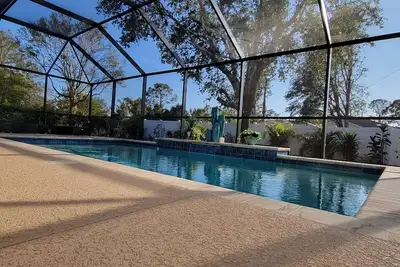 Image de Beautiful single family home 3 Br 2 Ba. With Heated Pool, North Port Florida.