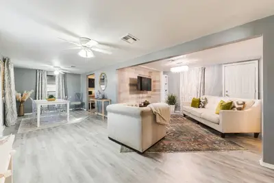 Image de 2 bedroom Country in the City