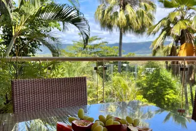 Image de Three Bedroom Apartment Overlooking Iconic Four Mile Beach