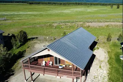 Yellowstone Meadows Lodge+HotTub+WiFi+20m to Ynp+Ac