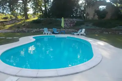 Image de Chambre d'hôtes piscine dans une ferme rénovée au cœur de la campagne gersoise