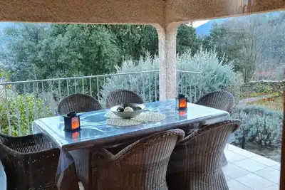 Image de Villa de charme à l'orée du village \" La Désirade \".
