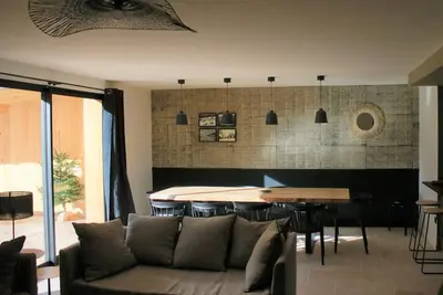 Image de Chalet 150m2 avec Terrasse De 90m2 Expo Sud 12 pers