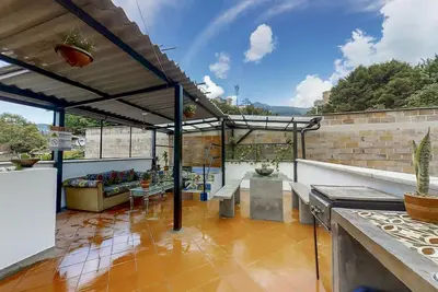 Image de Orange House