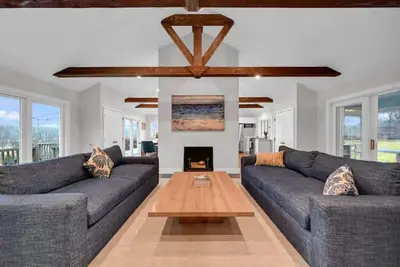Image de Beautiful Hudson Valley 5 Br Villa