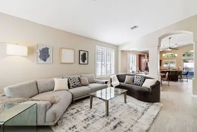Image de Scottsdale home close to all: Mayo Clinic, spring training, Pga, Barrett-Jackson
