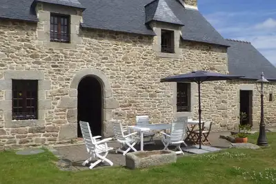 House in the countryside, 1 km5 from the sea and accepts animals