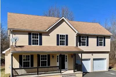 Image de Spacious Long Pond House, near all attractions
