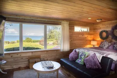 Image de Rm 4 Sequim lavender · 4-Water View-Beach access-Sequim's Lavender Room