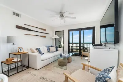 Image de Beautiful Direct Oceanfront Atlantic Beach Paradise