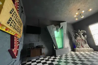 Image de The Moonlight Manor - a themed hideaway!