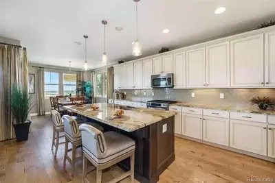 Image de Spacious and Stunning 4500 sq ft House in Arvada, Colorado