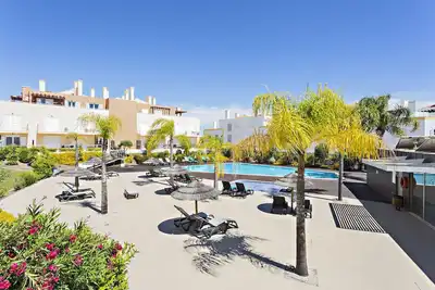 Image de Cabanas Gardens, 4px, vue sur le jardin
