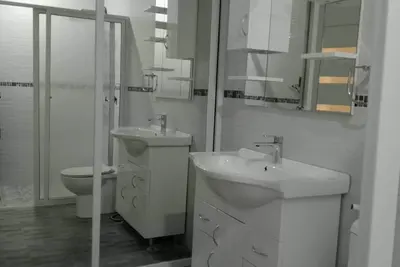 Image de Popular Beachside Townhouse Unit 2 in Elyu