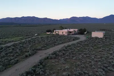 Image de Sage House - cozy adobe, incredible views, hot tub