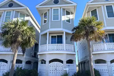 Image de 871 Bonito - Marsh & Canal Views